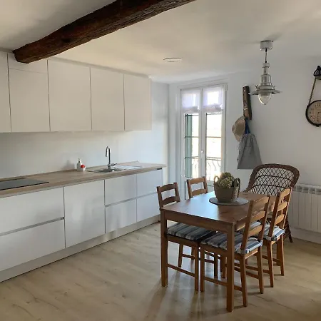 Istua - Etxie La Casa Apartment Bermeo