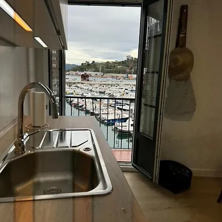 Istua - Etxie La Casa