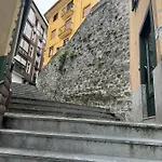 Istua - Etxie La Casa *